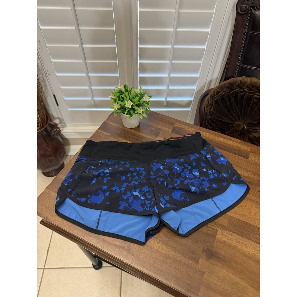 Lululemon Speed Shorts Dandy Digie Porcelain Black Blue‎ Women's Size 6
